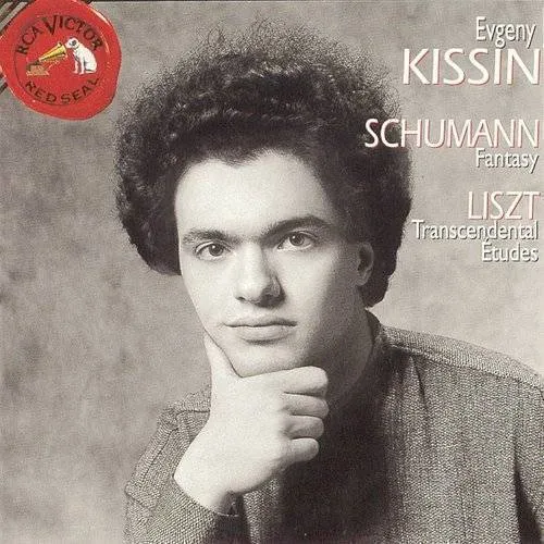 Plays Schumann/Liszt