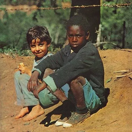 Milton Nascimento - Clube Da Esquina vinyl record cover