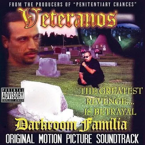 Darkroom Familia - Veteranos