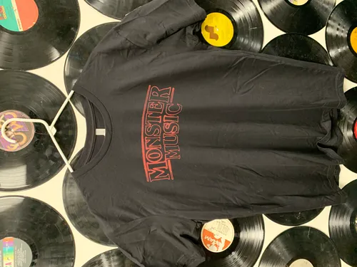 Monster Music - Stranger Things T-Shirt [Black] [XL]