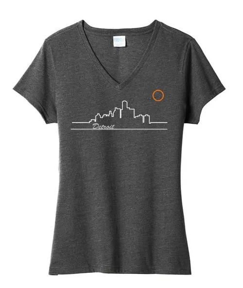 Detroit - Ladies Relaxed V-neck Detroit Skyline T-shirt [M]