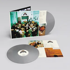 Oasis - The Masterplan: Remastered Edition [Limited Edition Silver 2LP]