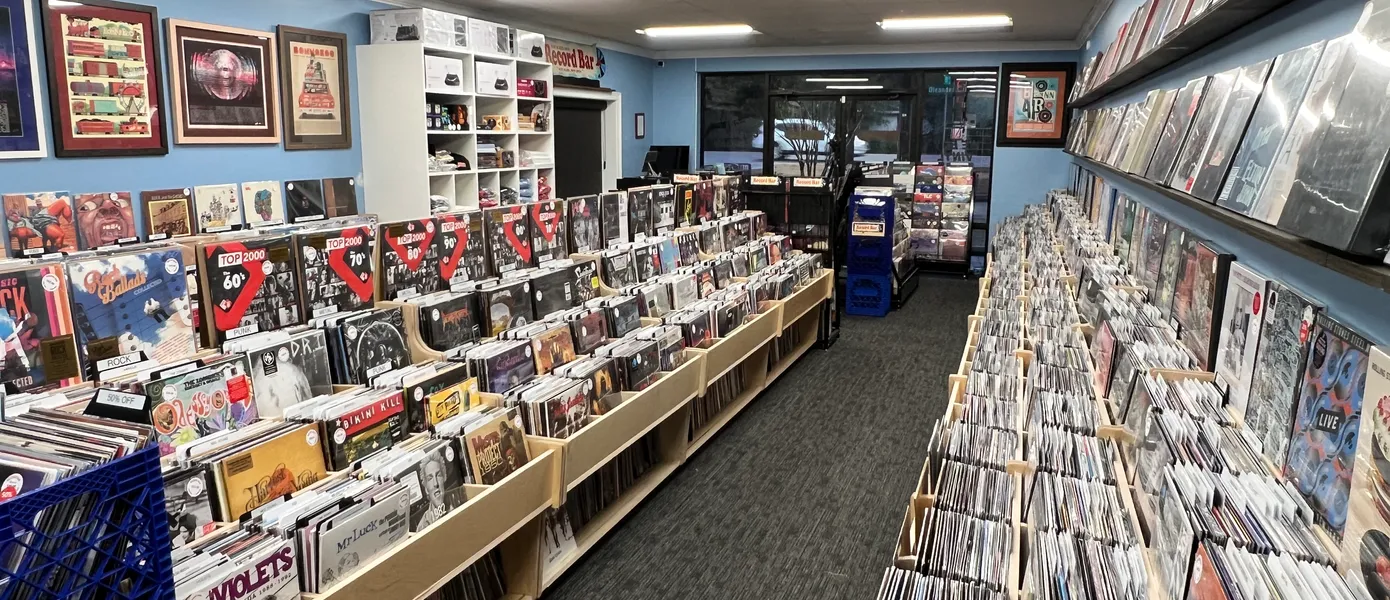 Home Record Bar 575111 Oleander Drive Wilmington NC