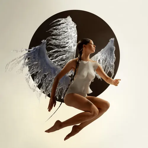 Lucinda Chua - Yian vinyl record cover
