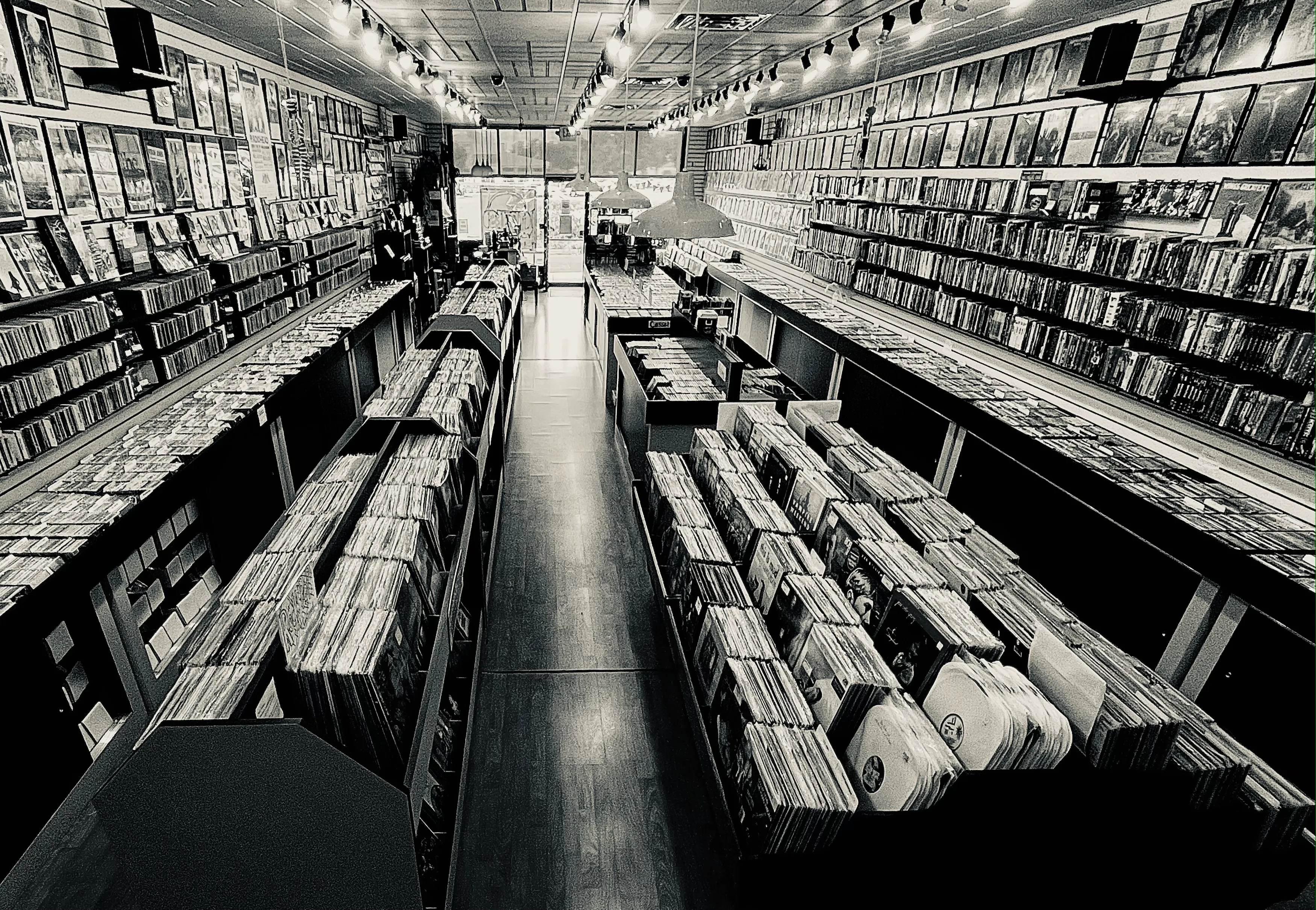 About Us | Tunes | New and Used Vinyl, CDs, DVDs & More!