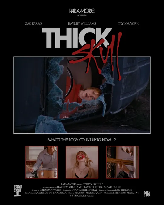  Paramore T-Shirt & Poster