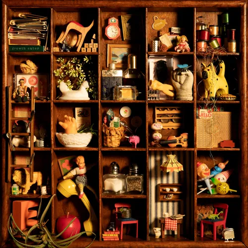 MEDIOCRE - Growth Eater vinyl record cover